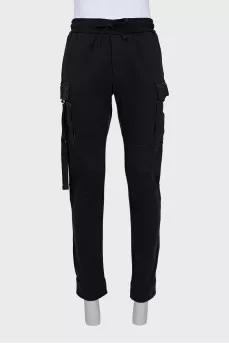Men's sweatpants with patch pockets