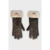 Brown leather gloves