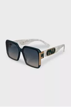 Sunglasses with marble temples