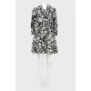 Dress in black and white flowers