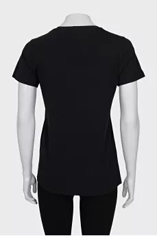Straight T-shirt with a bright print