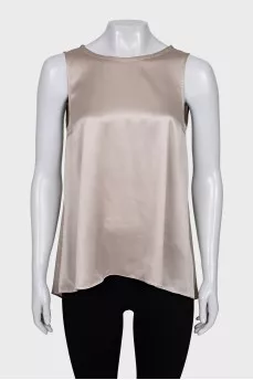 Silk blouse with a round neckline