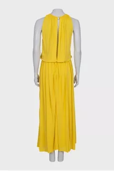 Fitted off-the-shoulder maxi dress