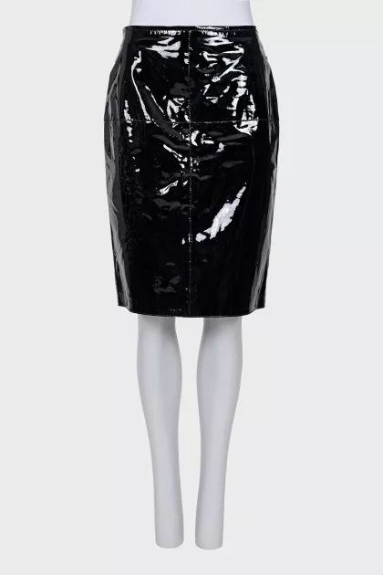 Patent leather pencil skirt