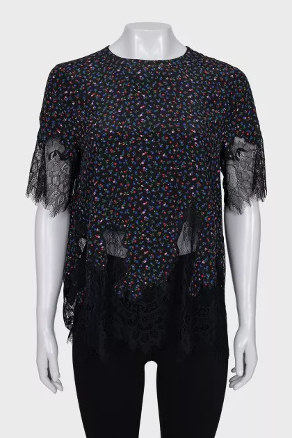 Silk blouse with lace in a floral print