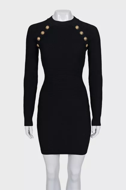Fitted dress with gold buttons