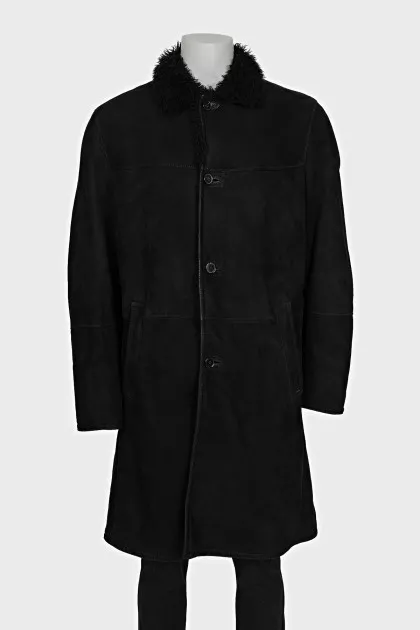Men's sheepskin coat with black fur
