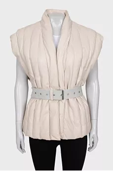 Quilted leather vest without fastening