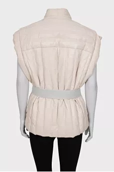 Quilted leather vest without fastening