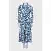 Fitted dress with printed buttons