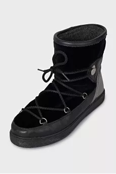 Leather and velvet boots