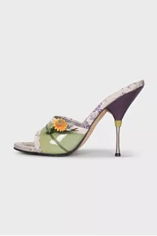 Босоніжки з текстилю декоровані квітами