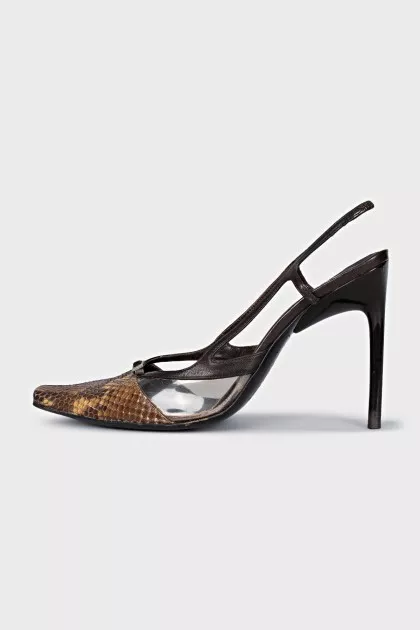 Snakeskin print shoes