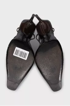 Snakeskin print shoes