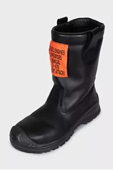 Men's leather boots without fastening