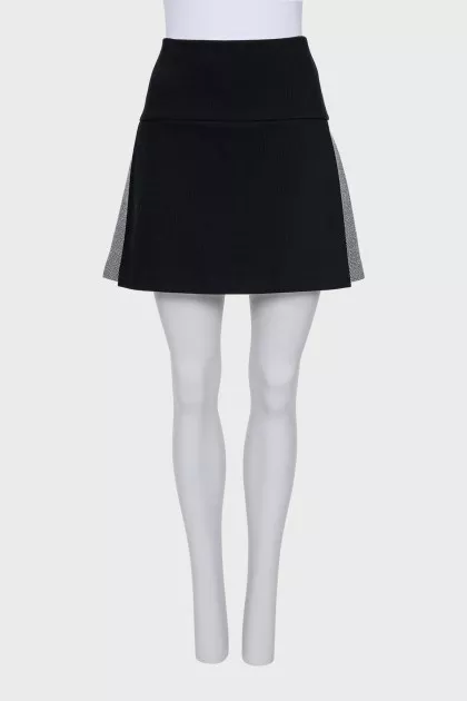 Black printed skirt