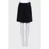 Wool skirt with a buckle