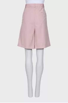 Pink straight-cut shorts with pockets