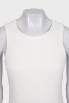 White sleeveless dress