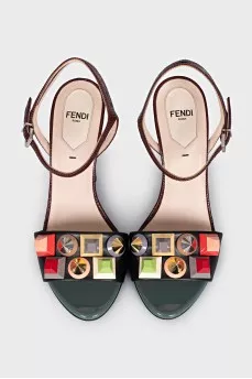 Sandals with volumetric decor