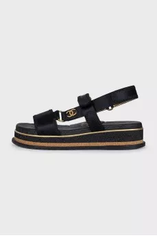 Textile sandals with high soles