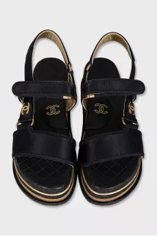 Textile sandals with high soles