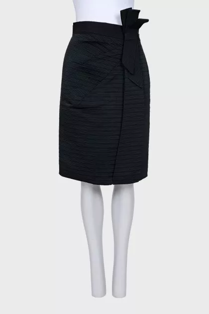 Skirt with a relief pattern