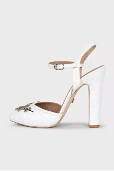 Braided sandals with crystals