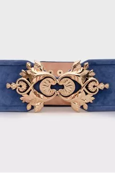 Suede belt with accent buckle