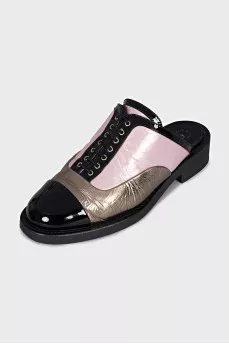 Tricolor lace-up clogs