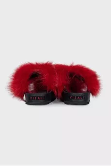 Flip-flops with red fur