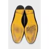Suede ballet flats with embroidered logo