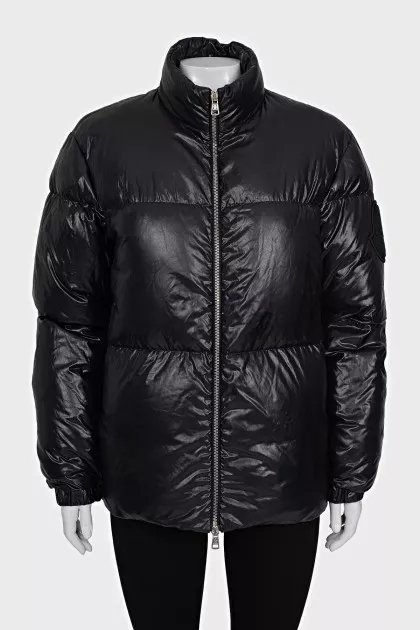 Black straight-cut down jacket