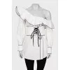 Fitted blouse with lacing