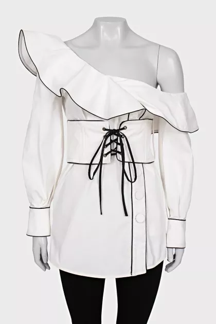 Fitted blouse with lacing