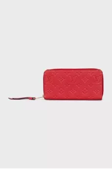 Шкіряний гаманець з тисненим лого
