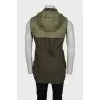 Men's vest with a detachable hood