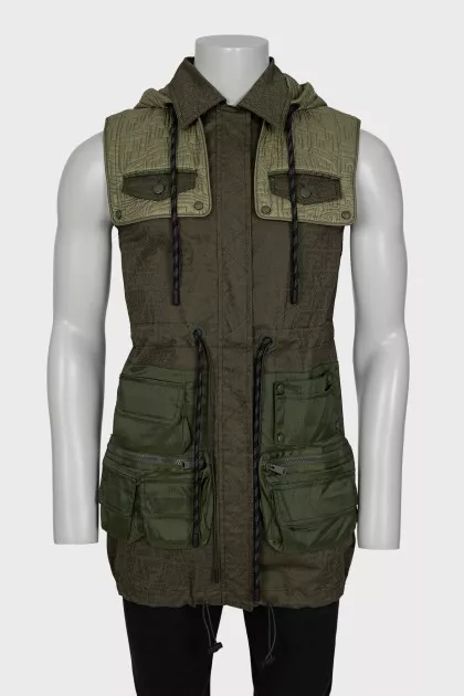 Men's vest with a detachable hood