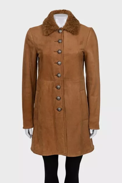 Suede coat with fur lining