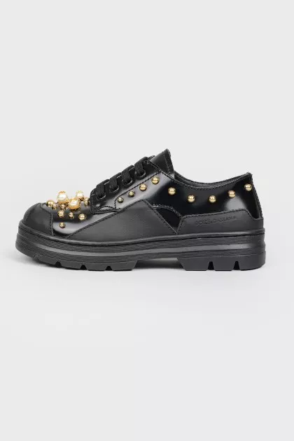 Black sneakers for children with golden beads with tag
