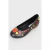 Baby ballet shoes with drawings and beads with tag
