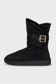 Suede Ugg boots with a strap