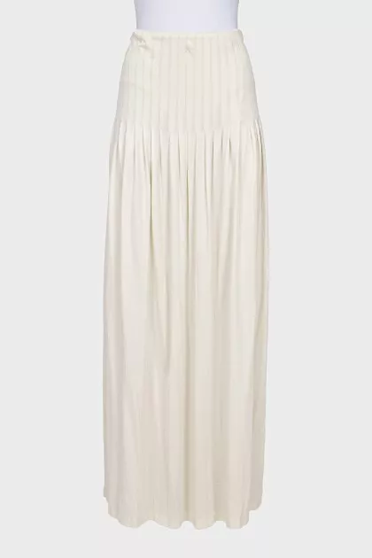 Maxi pleated skirt