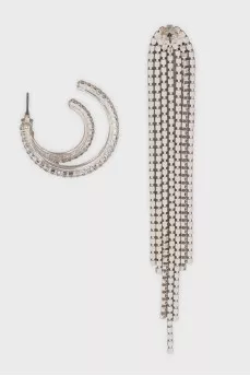Asymmetrical earrings with crystals