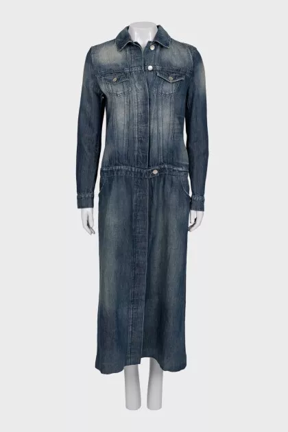 Blue denim dress with buttons