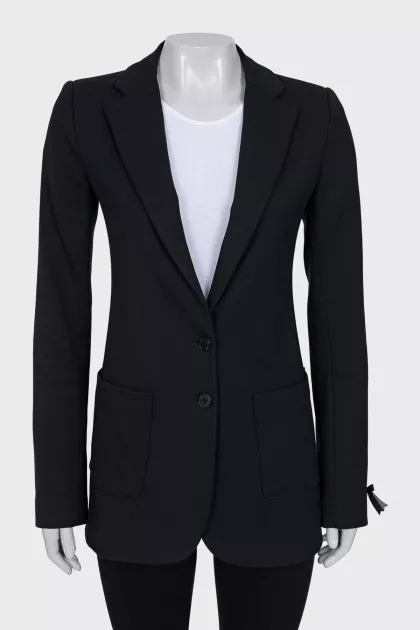 Black single-breasted jacket