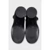 Wide toe ankle boots