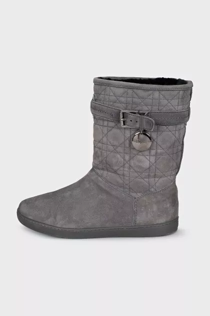 Insulated grey suede ugg boots
