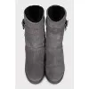 Insulated grey suede ugg boots