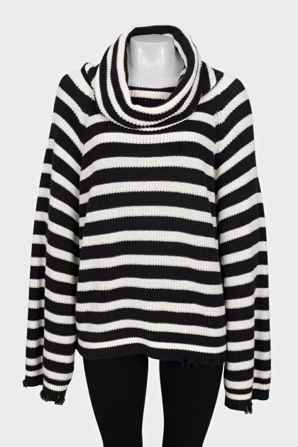 Oversized black and white striped sweater